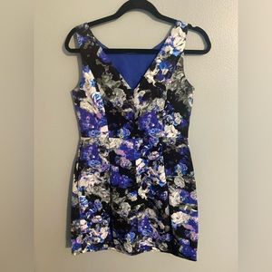 Eliza J blue floral dress good condition